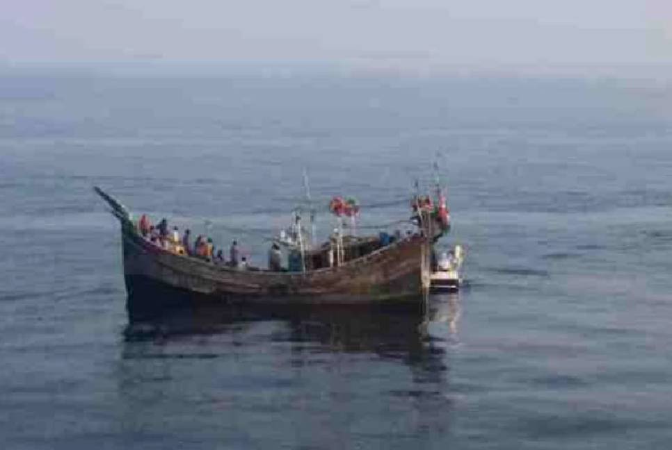 29 Rohingyas among 33 held in Bay