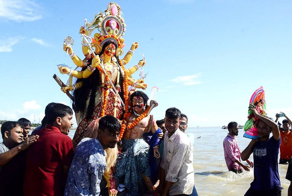 Durga Puja ends across country