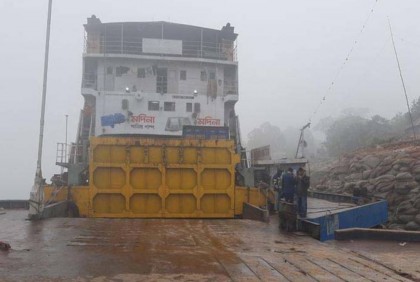 Paturia-Daulatdia routes: Ferry services resume