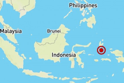 7.0 earthquake shakes east Indonesia