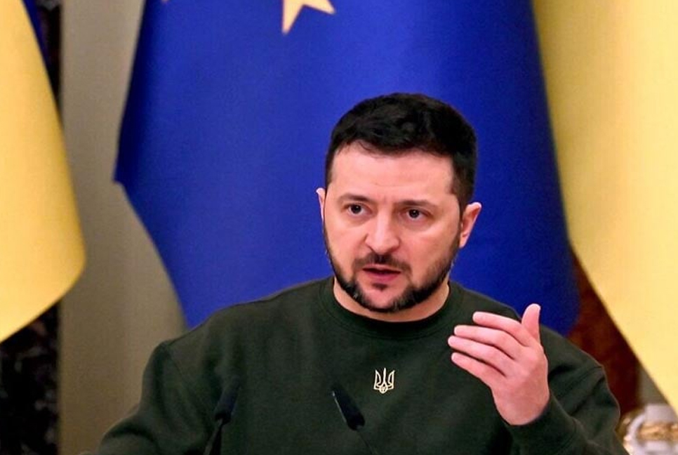 Ukraine dismisses key officials in anti-graft purge