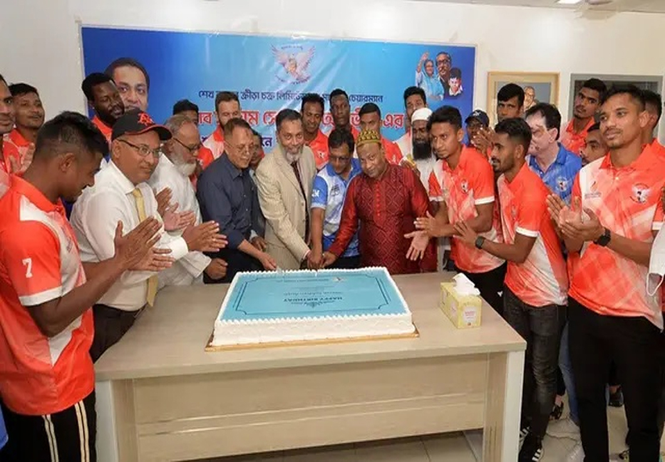 SRKCL celebrates birthday of its Chairman, Bashundhara Group MD Anvir