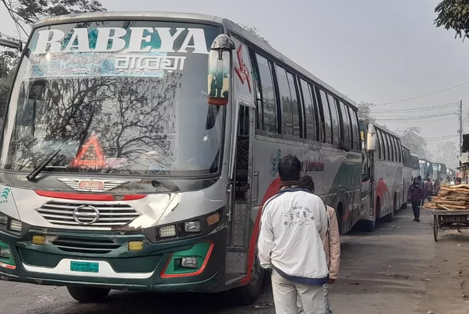 Ferry services resume on Daulatdia-Paturia, Aricha-Kazirhat routes