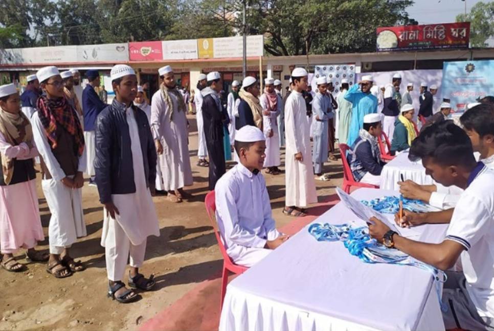 Quraner Noor powered by Bashundhara Group begins in Rajshahi, Rangpur