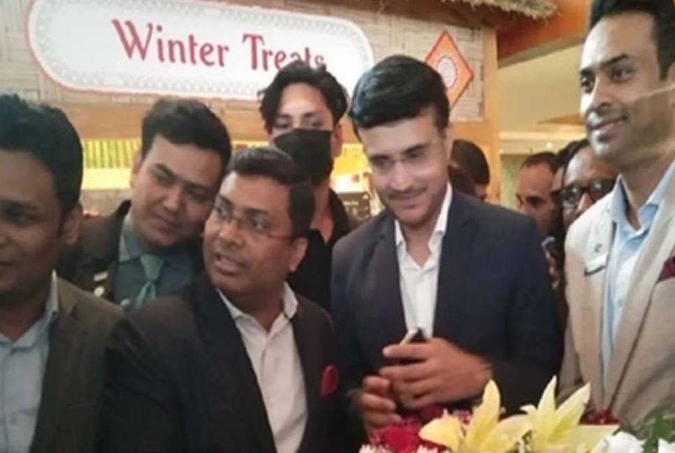 Sourav Ganguly arrives in city