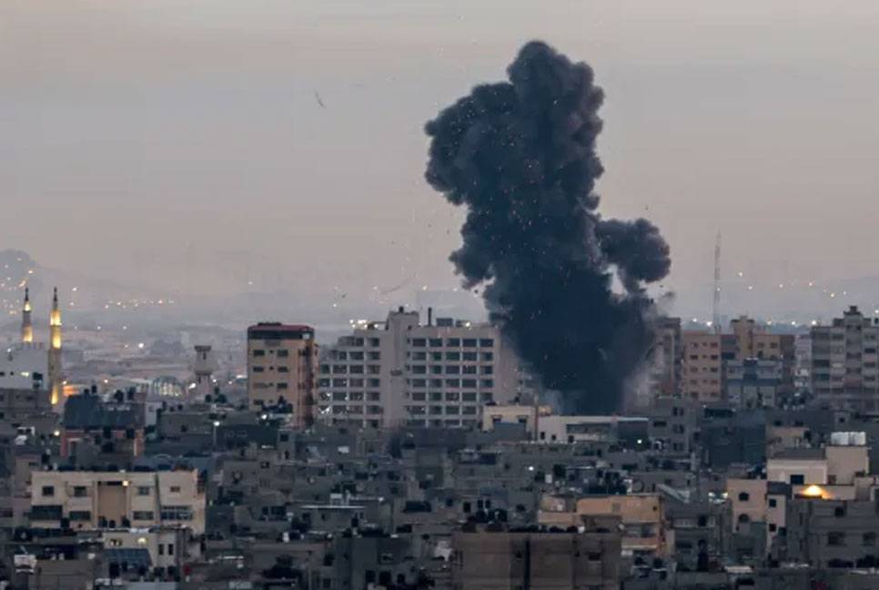 Israel bombs Gaza after rocket fire