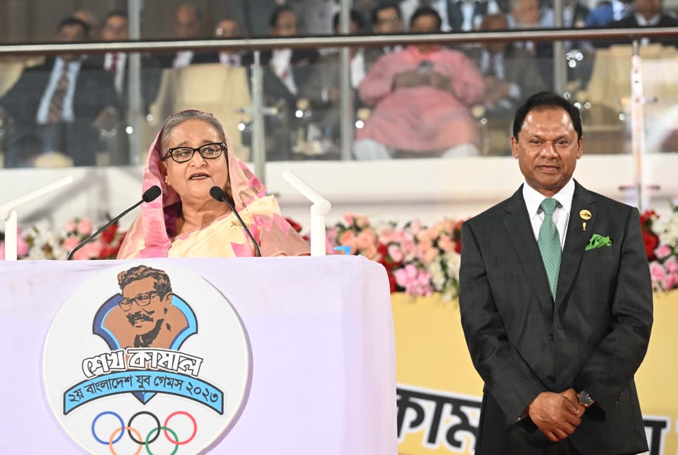 Govt working to create smart players: PM