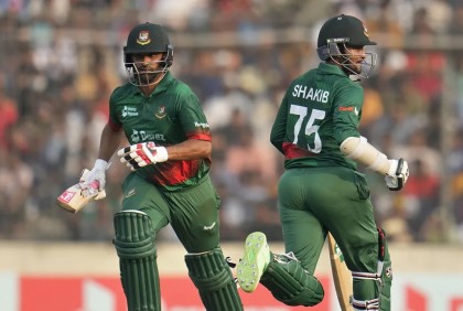 Bangladesh opt to bat first