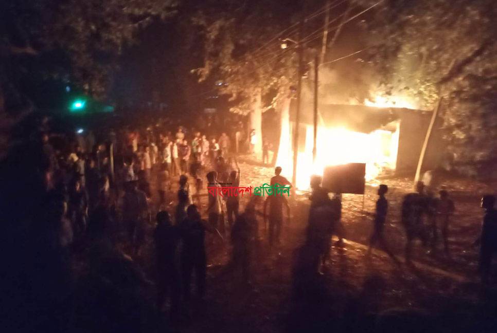 RU students’ clash with locals: 20 students hurt