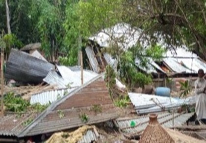 45 houses, some establishments damaged in Satkhira tornado