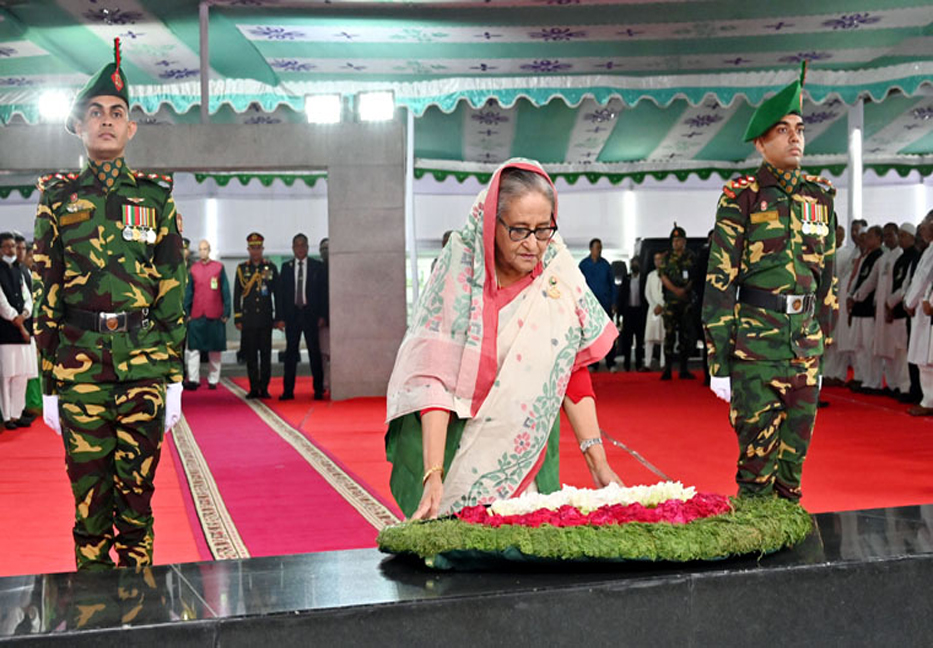 PM pays homage to Bangabandhu on Independence Day

