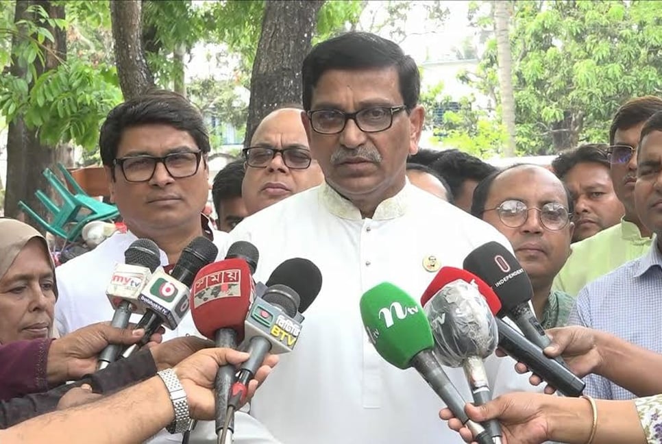 Govt's job is to take action if independence is hit: Hanif