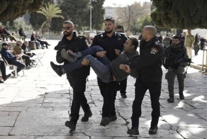 Violence resumes at Jerusalem holy site