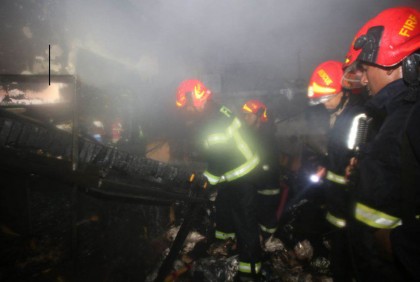 Fire under control at Barishal Plaza Market opposite to Bangabazar