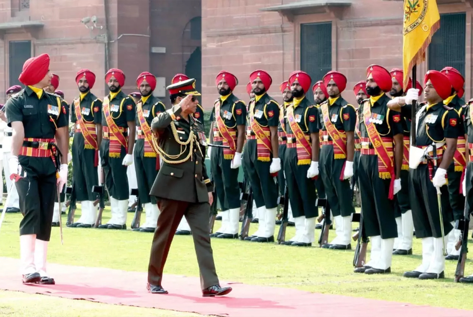 Bangladesh, India’s army chiefs discuss ways to enhance cooperation as part of comprehensive strategic partnership