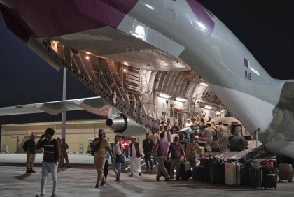 Qatar flies aid into Sudan amid fighting