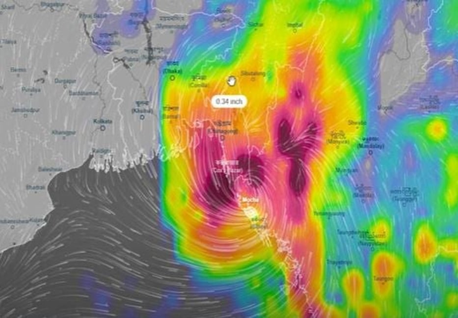 Cyclone Mocha visibly landfalls along Naf River coastlines