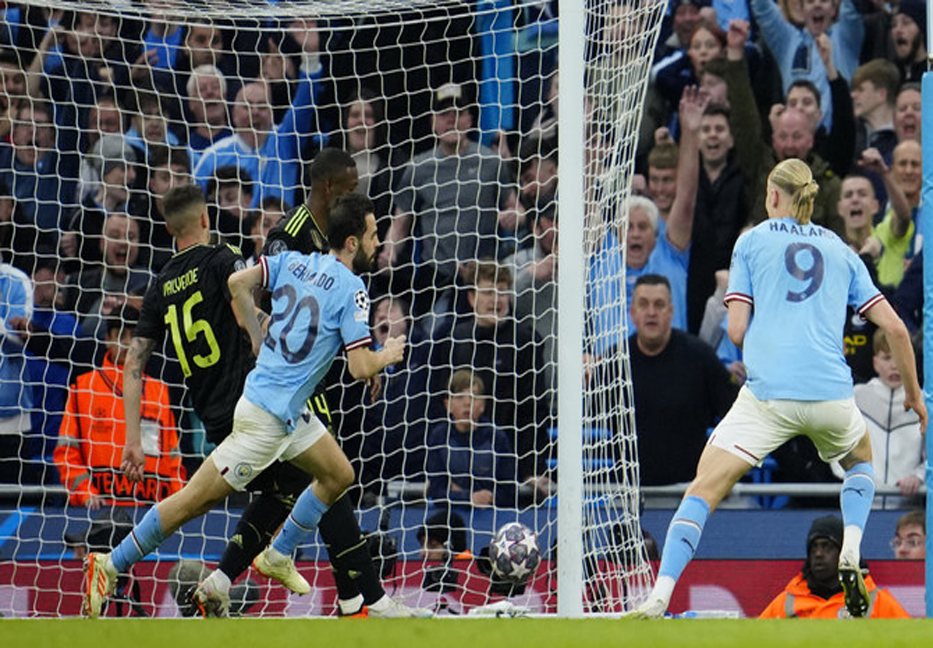 Man City thrash Real Madrid 4-0 to reach UCL final 