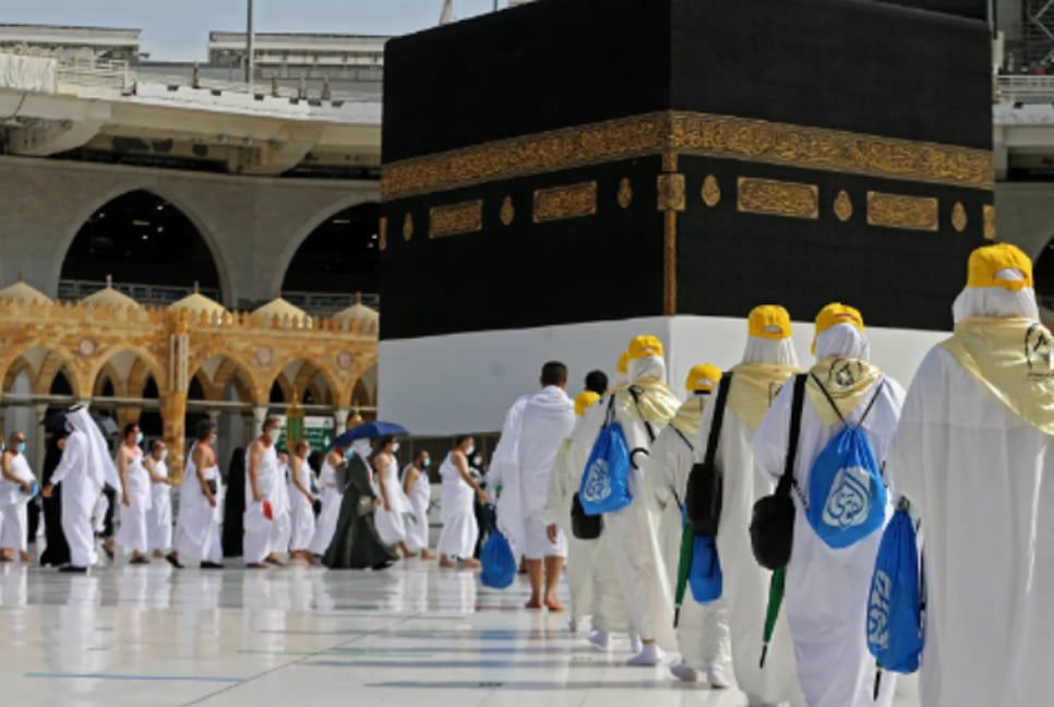 First Hajj flight leaves for Saudi Arabia with 419 pilgrims on Sunday