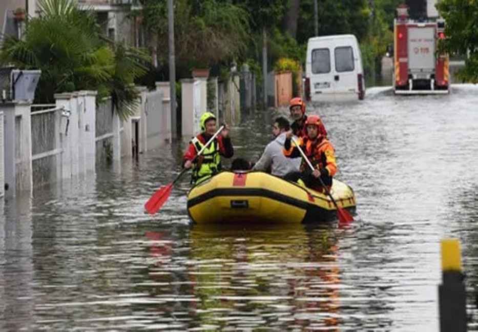 Over 36,000 displaced by deadly floods in Italy 