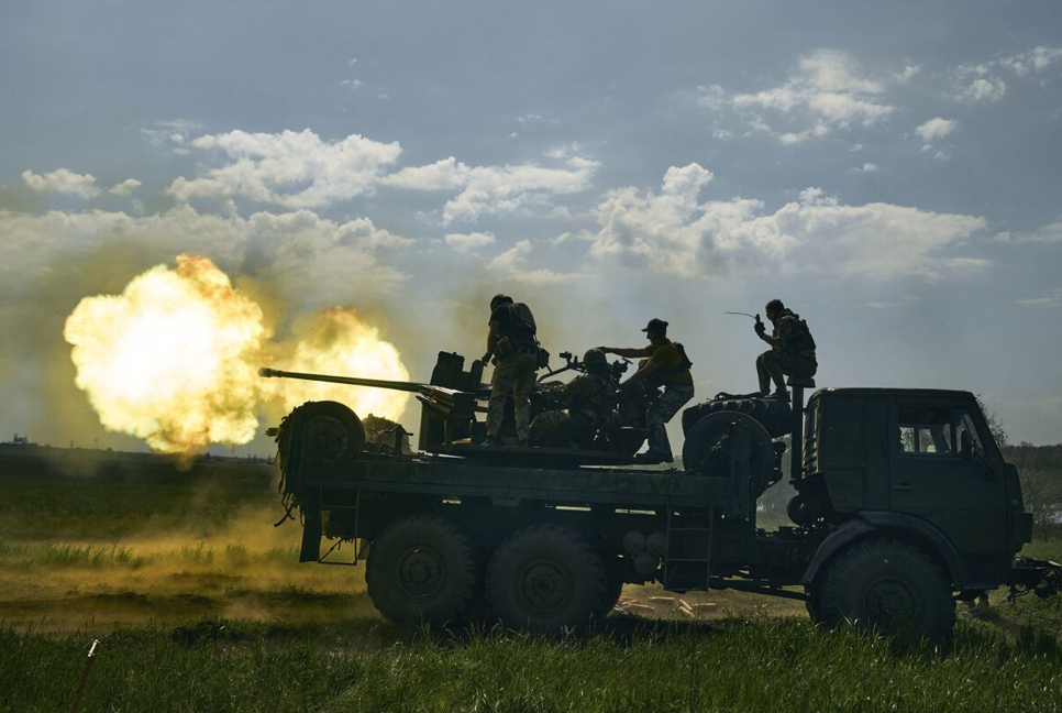 Troops still engaging Russian forces in Bakhmut after Moscow announced victory: Ukraine