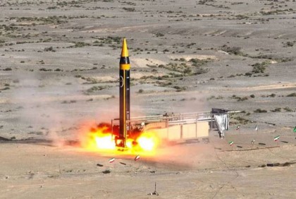 Iran tests new ballistic missile