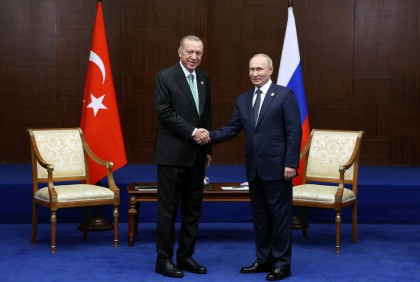 Putin calls Erdogan re-election 'clear evidence' of support