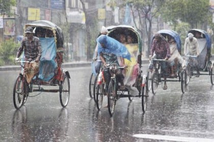 Rain in Dhaka, other parts of country as monsoon sets in