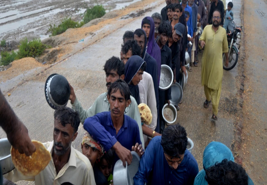 Cyclone Biparjoy weakens as it churns toward Pakistan after causing damage in India