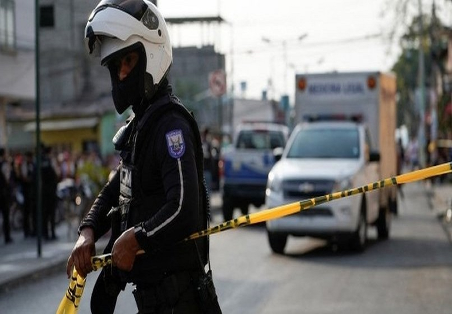 Eight killed in suspected gang violence in Ecuador

