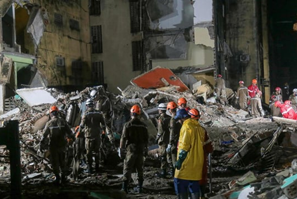 Toll rises to 14 in Brazil building collapse