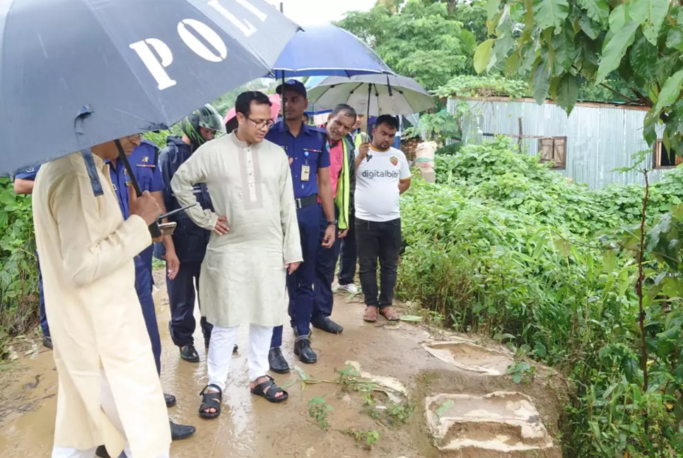 People living in Rangamati hills amid landslide risk asked to move to shelters