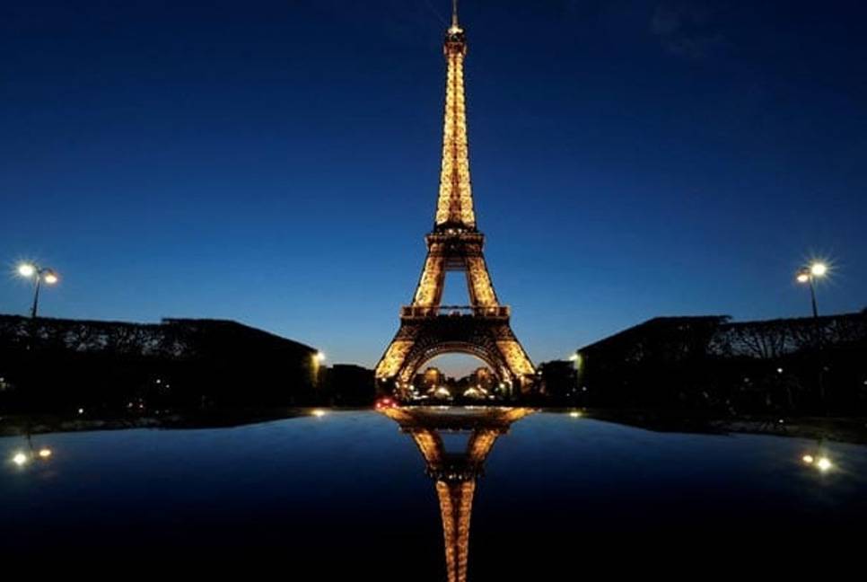 Eiffel Tower evacuated over security alert