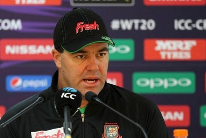 'Very much alive': Heath Streak not dead: Henry Olonga