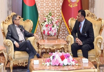 Bangladesh Ambassador to Lebanon pays courtesy call on President