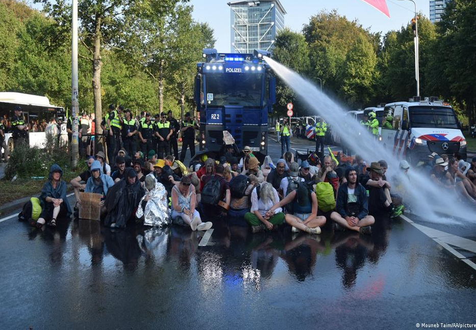 2,400 climate protesters arrested in Netherlands