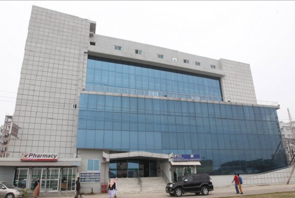 Bashundhara Eye Hospital spreads light to the poor