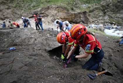 Six dead, 12 missing in Guatemala landslides