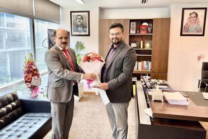 Safwan Sobhan felicitates new DSE MD