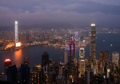 World economy resilient to shocks but 'limping': IMF 