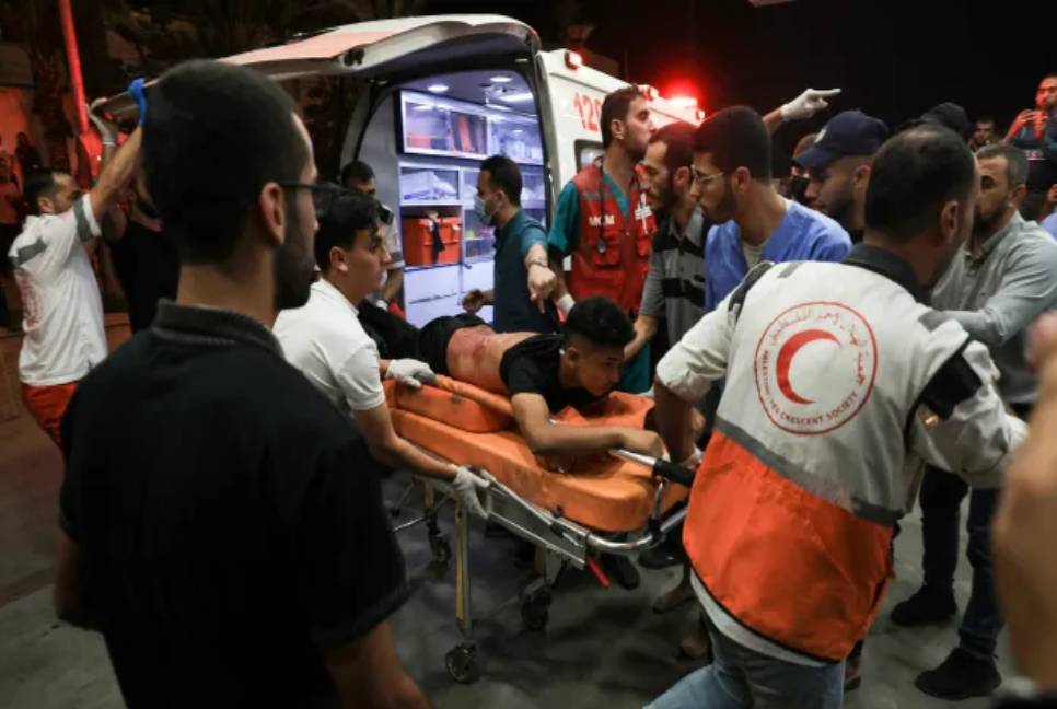 Israeli air attacks in Gaza kill dozens