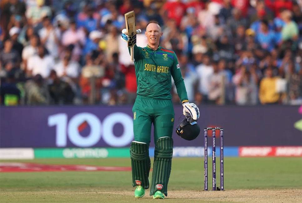 South Africa score 357 runs over New Zealand