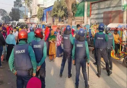 130 factories in Ashulia, Savar, Dhamrai closed amid Garment workers’ unrest