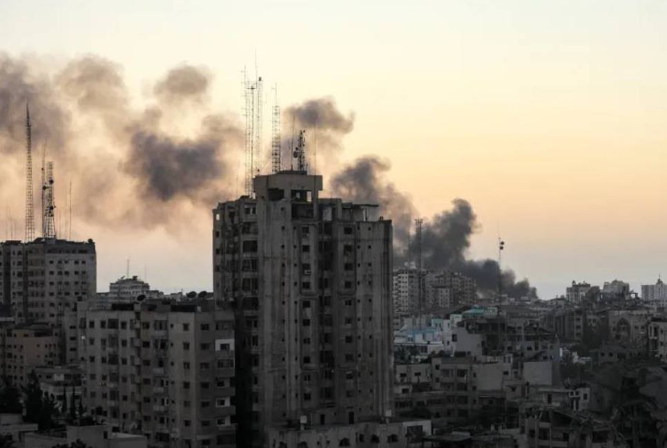 Netanyahu rejects growing calls for a cease-fire