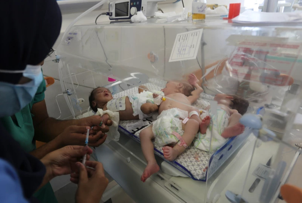 31 premature babies are evacuated from Gaza's largest hospital