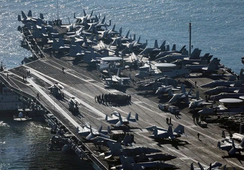 US aircraft carrier arrives at South Korean port  