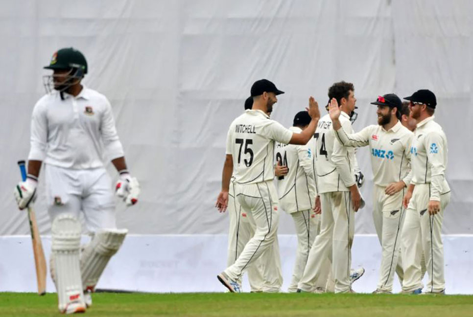 Bangladesh stumble in opening session