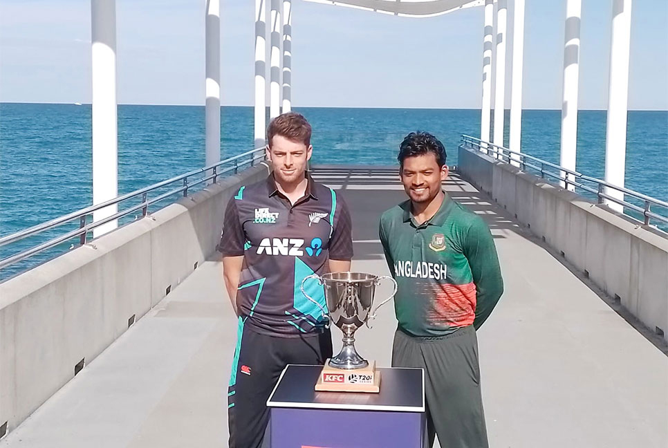 Bangladesh opt to bowl first