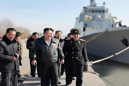 Kim inspects warships as North Korea ‘prepares for war’ 

