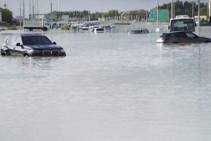 Dubai reels from floods chaos after record rains